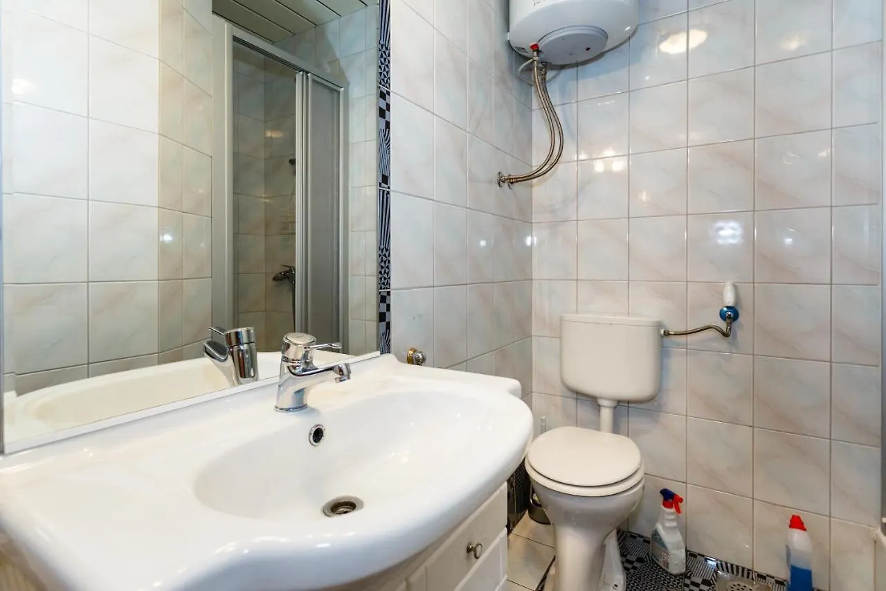 Apartmani Mili Malinska Apartment