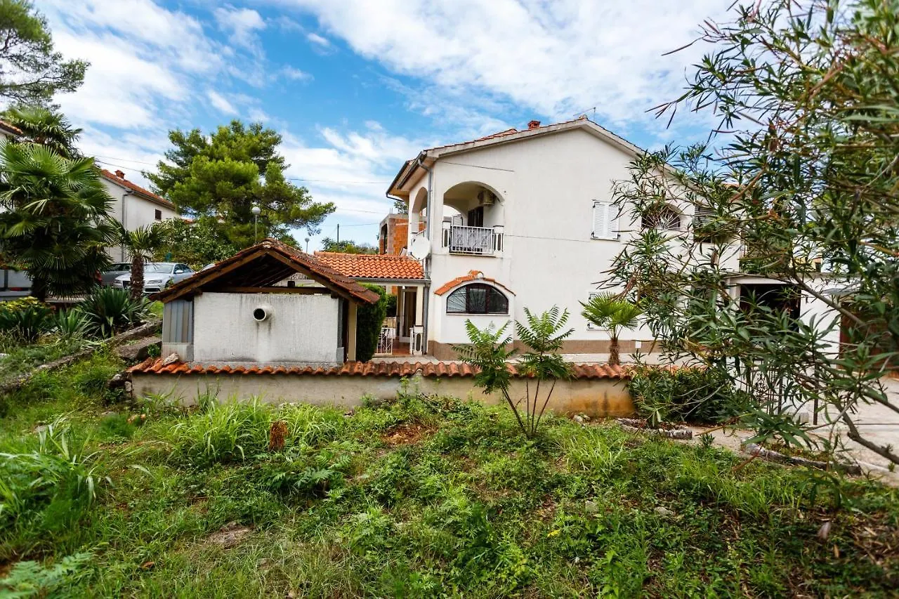 Apartmani Mili Malinska