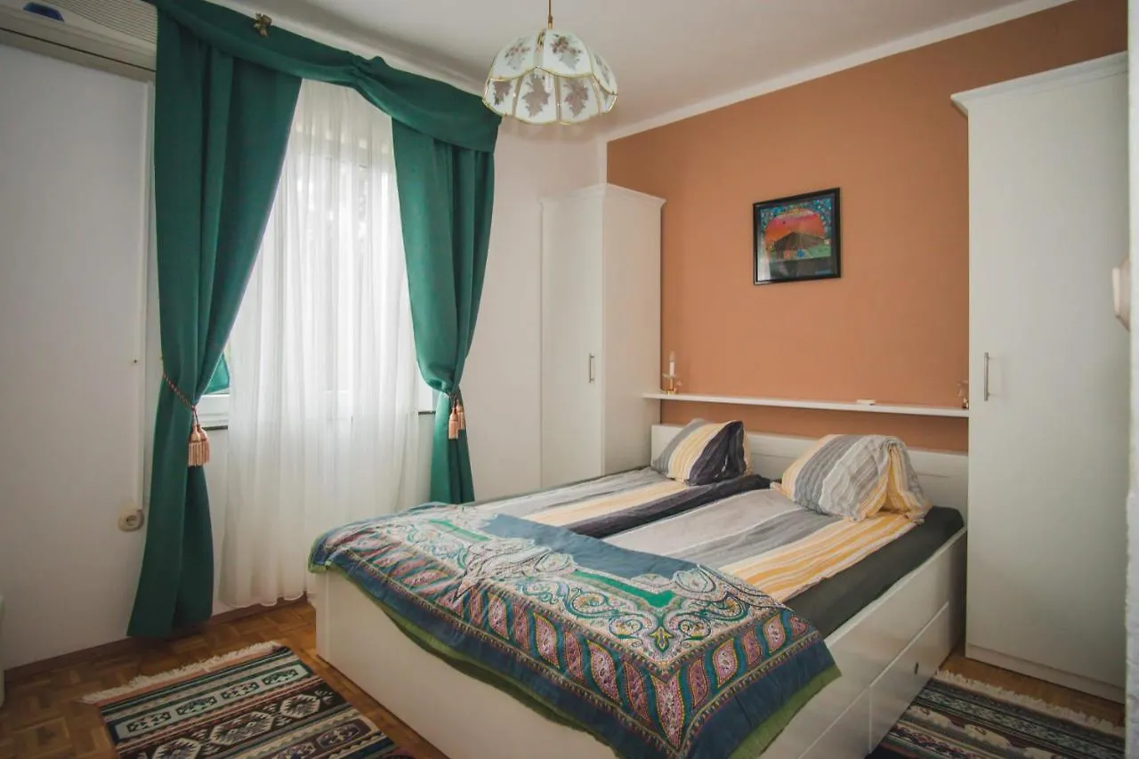 Apartment Apartmani Mili Malinska